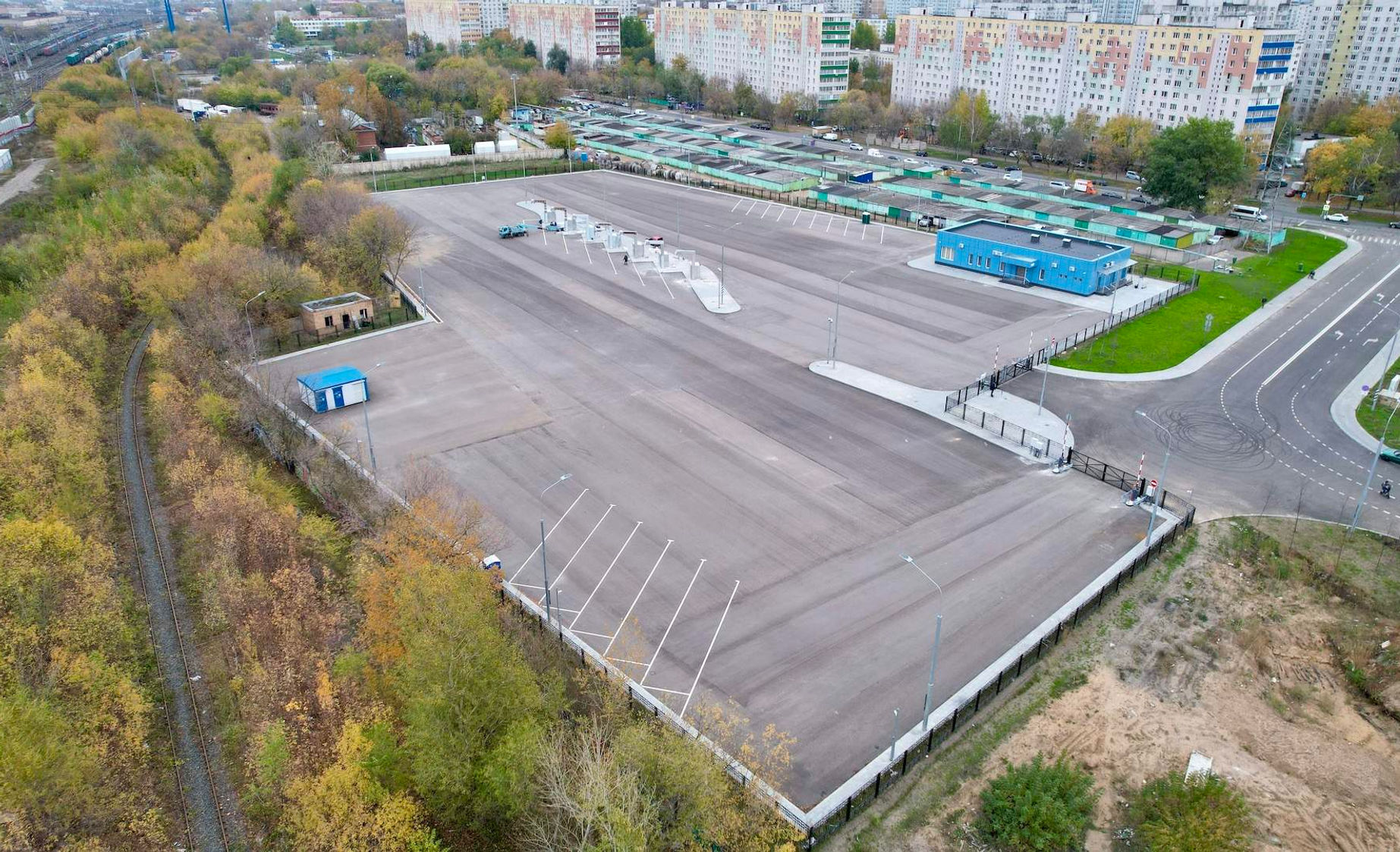 Отстойно-разворотная площадка, ул. Донецкая